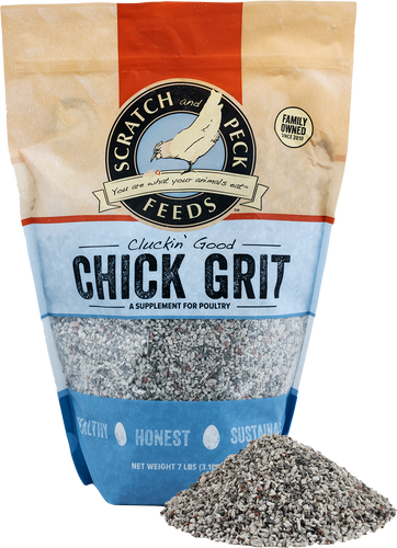 Scratch and Peck Feeds Cluckin’ Good Chick Grit (7 lbs)