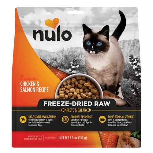 Nulo Freeze-Dried Raw Chicken & Salmon